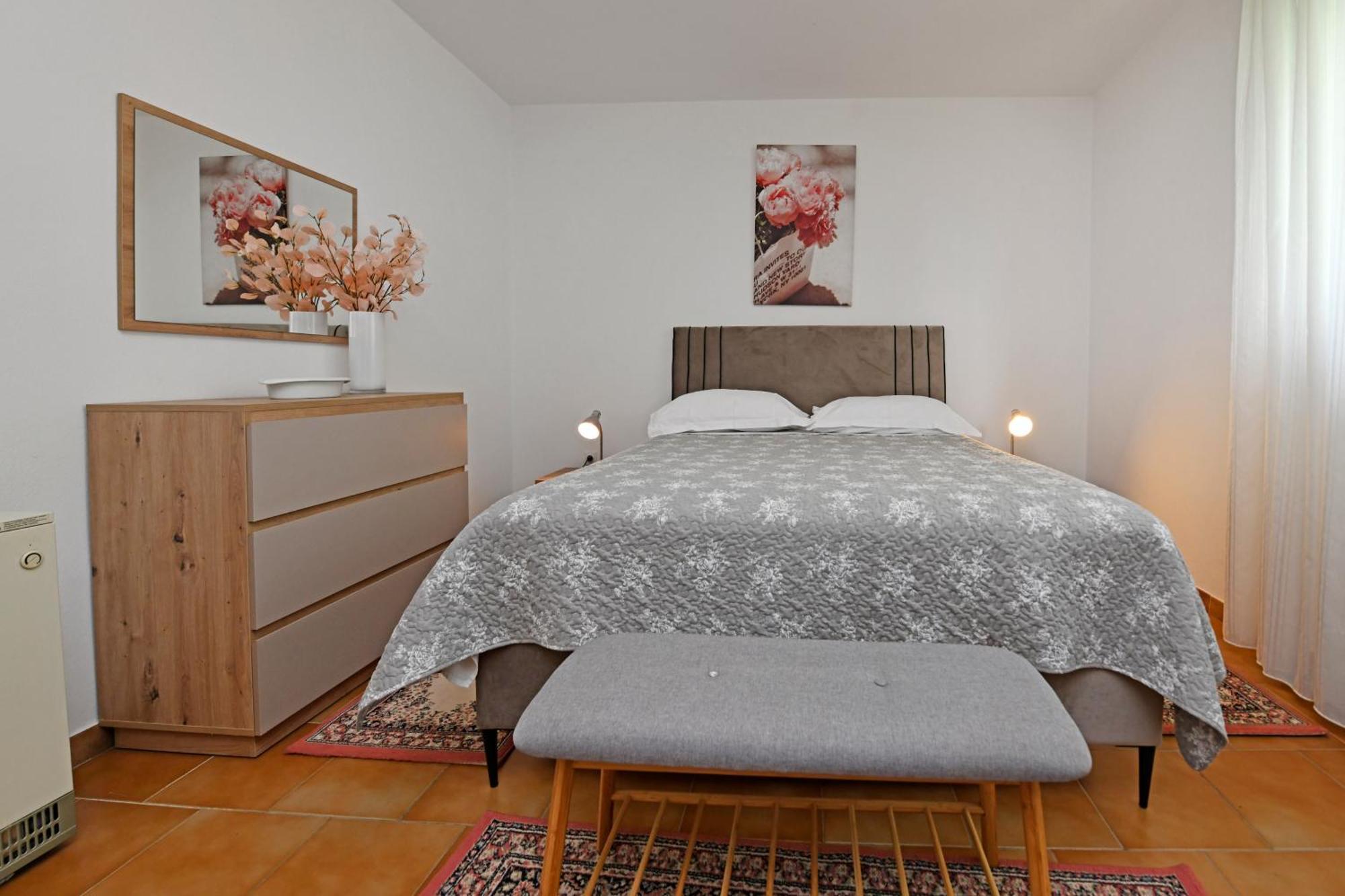 Slavica Vrvari Appartement *